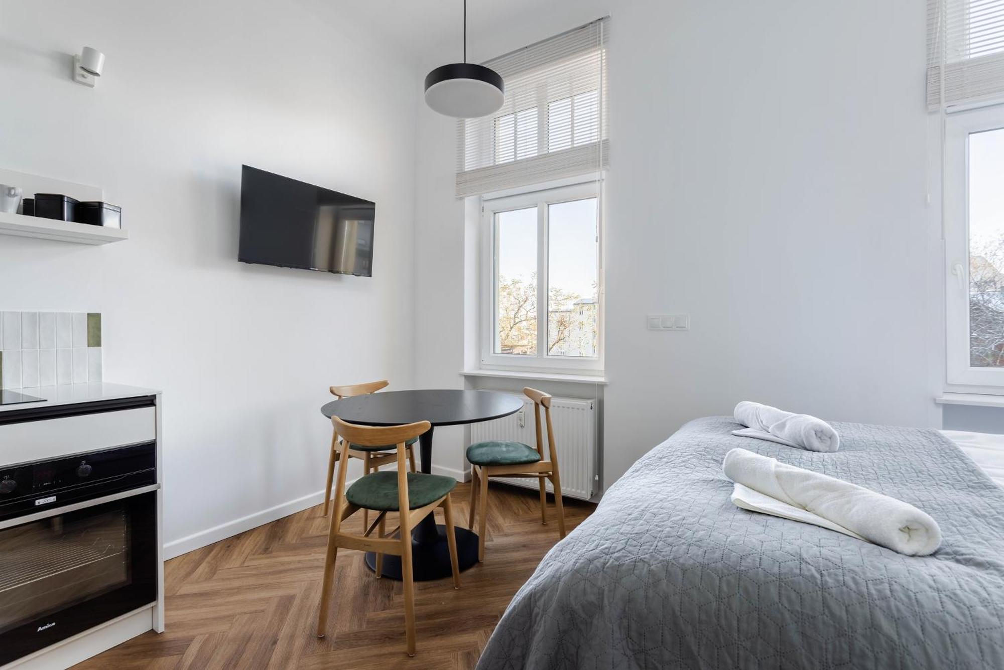 Przytulne I Komfortowe Studia Very Berry W Poznaniu By Noclegi Renters Luaran gambar